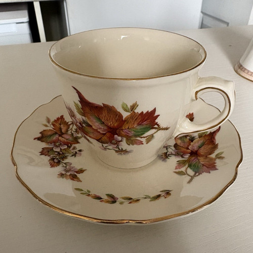 Royal doulton wilton d6226 - royal,