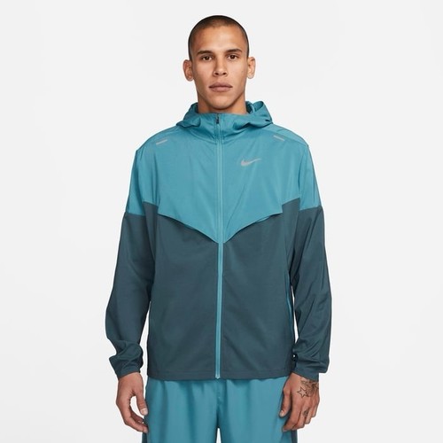 Nwt 120 nike repel windrunner - $120,