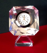 LEONARD CLOCK QUARTZ GLASS