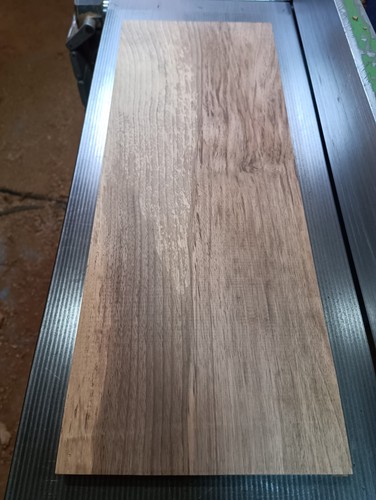 590 223 21mm spalted english - 590*223*21mm,