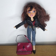 BRATZ PHOEBE TWIN DOLL 2001