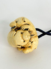 vintage NETSUKE TWO DOG