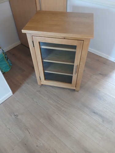 Solid oak cabinet - cabinet, glass