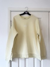 Women’s butter yellow Nike