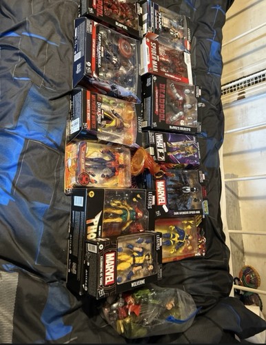 Huge marvel legends bundle - marvel,