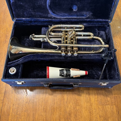 Vintage 1975 conn director - vintage,