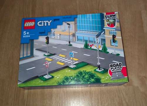 Lego city road plates - city,