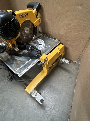 Dewalt 742 flip over table - dewalt,