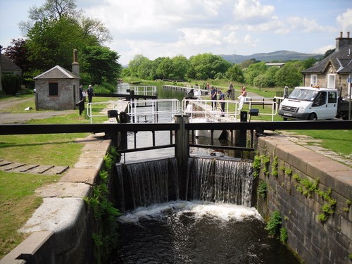 Photo 6x4 lock - gates, on