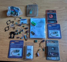 VARIOUS MODEL LOCO DECODERS, CLASS 24/25 SOUND DECODER - SPEAKERS, STAY-ALIVES