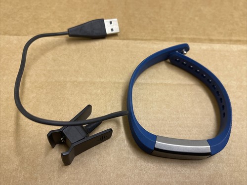 Fitbit alta activity tracker - alta,
