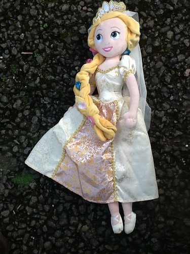 Disney store rapunzel tangled - disney,