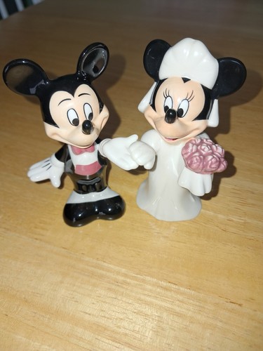 Mickey and minnie wedding - and, salt