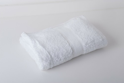 Luxury 100 cotton white - 100%,