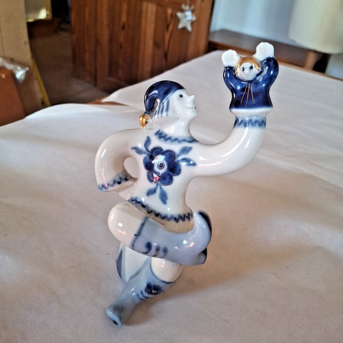Russian blue and white - russian,