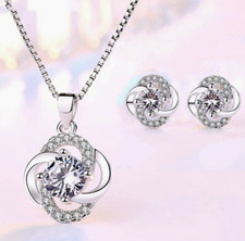 Swirl Stone Pendant 925