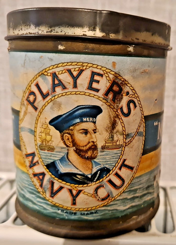 Vintage round players - navy, cut