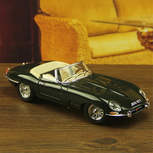 Bburago jaguar e type - bburago,