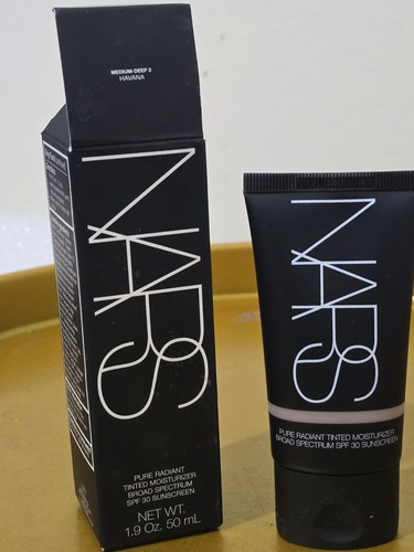 Nars pure radiant - radiant, tinted