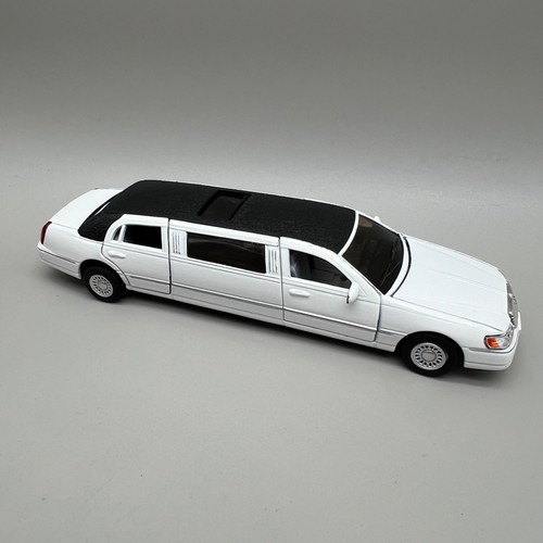 Kinsmart lincoln town car - lincoln,
