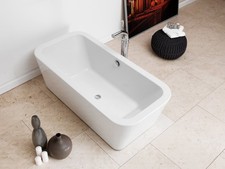 Freestanding bath Bath