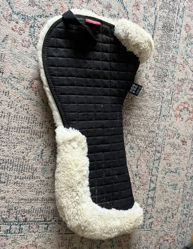 Black sheepskin half pad - black,