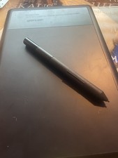 Wacom CTL-470/K Bamboo Pen and Graphics Tablet