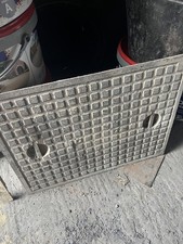 Cast-Iron Manhole Cover with Frame 