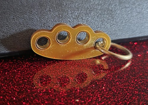 Knuckle duster keyring - knuckle,