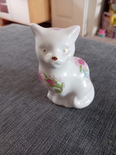 Aynsley wild tudor cat - aynsley,