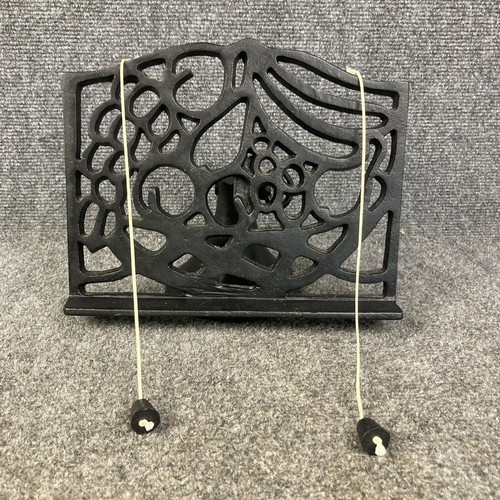 Antique vintage cast iron - cast,