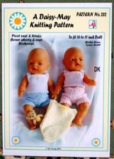 DOLLS KNITTING PATTERN 282 for