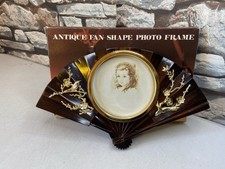 VINTAGE RETRO FAN SHAPE PHOTO FRAME BOXED PROP FILM SET DISPLAY