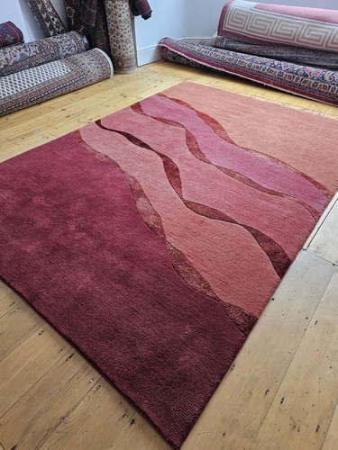 Large nepolese hand knotted - hand,