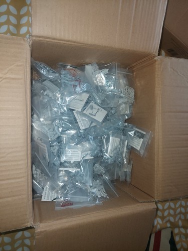 Big lot plastic - big,