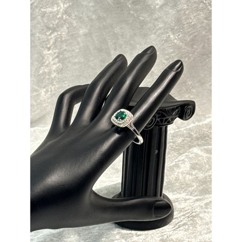 Green cubic zirconia stainless - cubic,