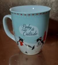 At Home With Ashley Thomas