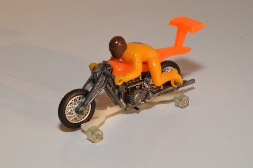B33 inch hot wheels - inch,