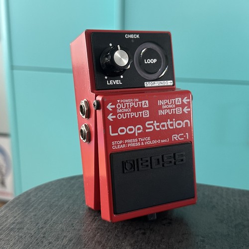 Boss loop station - rc-1, guitar
