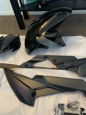 Suzuki  Gsxs750 Panels