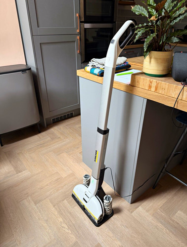 Kärcher cordless floor mop - kärcher,