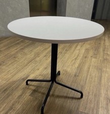 Genuine Vitra Eames Contract
