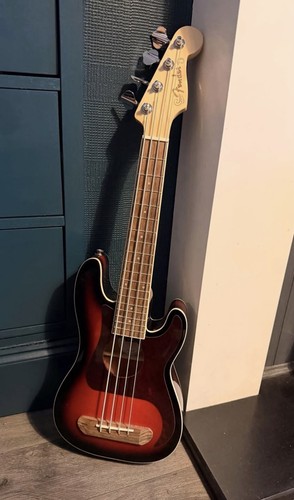 Fender fullerton precision - fullerton,