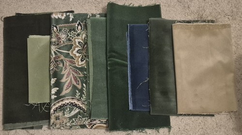 Velvet fabric offcuts - offcuts, mixed