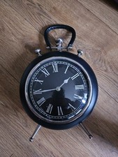 Modern Mantlepiece Clock