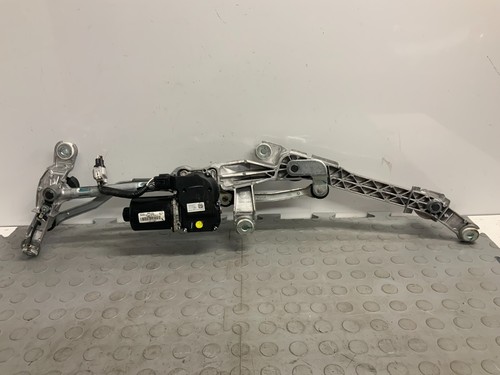 Toyota lexus 450h front - lexus,