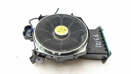 Bmw g01 subwoofer - g01, sound