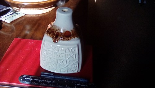 Vintage tremaen style pottery - vintage,