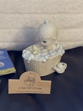 Precious Moments Enesco A Tub Full of Love Porcelain Figurine Boxed Complete