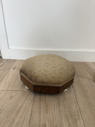 Vintage wooden footstool - wooden,